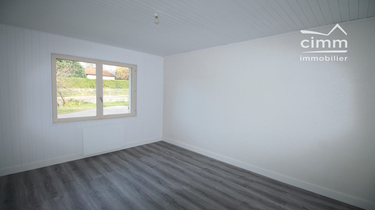 Ma-Cabane - Location Maison Saint-Pierre-de-Bressieux, 76 m²