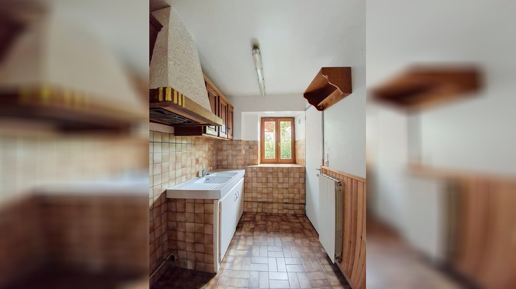 Ma-Cabane - Location Maison Saint-Pierre-de-Trivisy, 110 m²