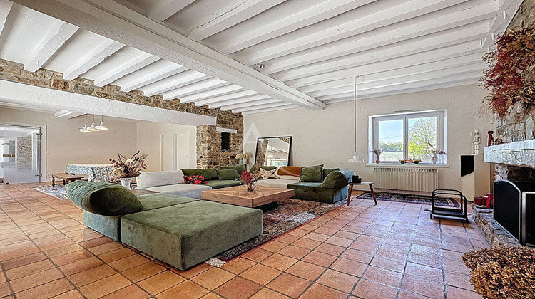 Ma-Cabane - Location Maison SAINT-PIERRE-LA-COUR, 271 m²