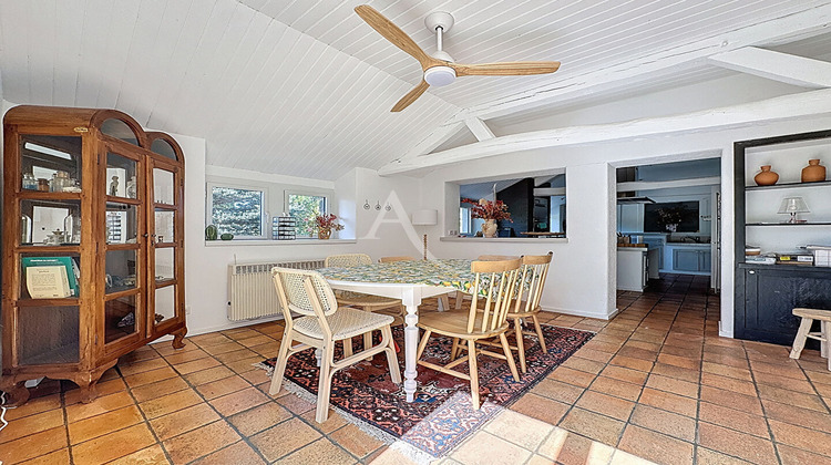 Ma-Cabane - Location Maison SAINT-PIERRE-LA-COUR, 271 m²