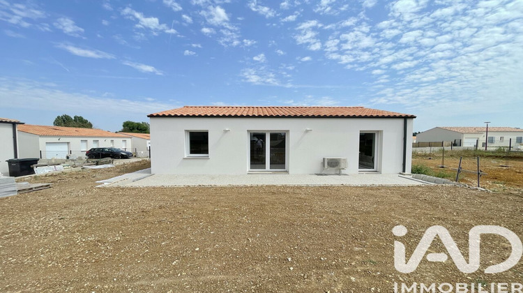 Ma-Cabane - Location Maison Saint-Porchaire, 62 m²