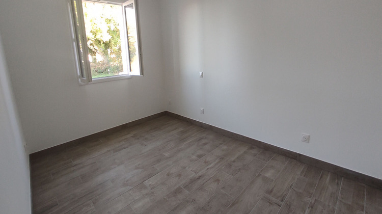 Ma-Cabane - Location Maison SAINT-PORCHAIRE, 85 m²