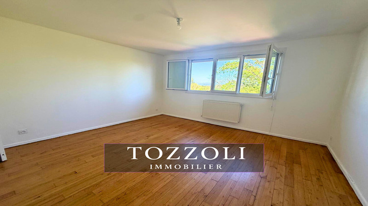 Ma-Cabane - Location Maison SAINT-QUENTIN-FALLAVIER, 91 m²
