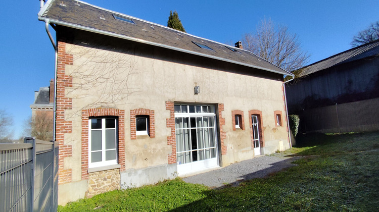 Ma-Cabane - Location Maison SAINT-QUENTIN-LA-CHABANNE, 140 m²