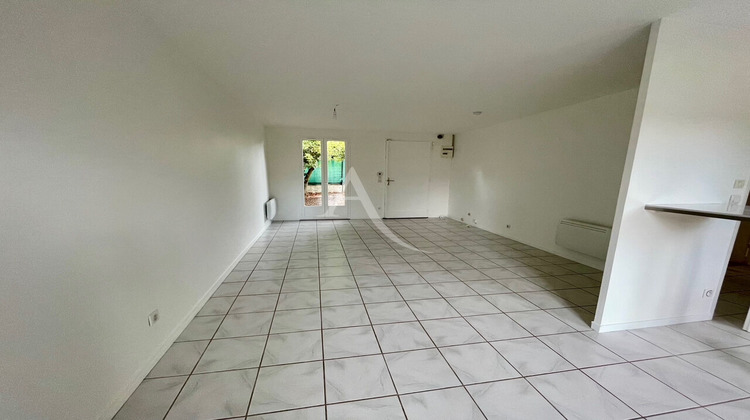Ma-Cabane - Location Maison SAINT-REMY-LES-CHEVREUSE, 77 m²