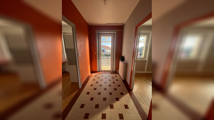 Ma-Cabane - Location Maison SAINT-ROMAIN-LE-PUY, 137 m²