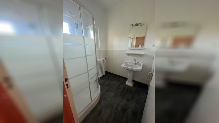 Ma-Cabane - Location Maison SAINT-ROMAIN-LE-PUY, 137 m²