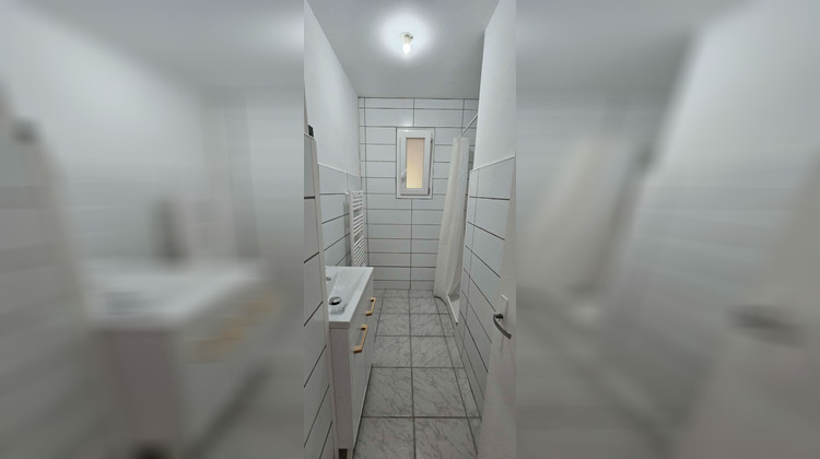 Ma-Cabane - Location Maison SAINT-SEURIN-SUR-L'ISLE, 80 m²