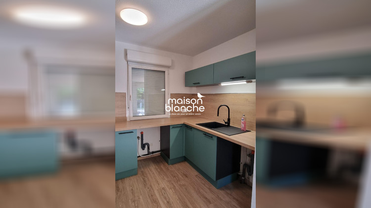 Ma-Cabane - Location Maison Saint-Seurin-sur-l'Isle, 80 m²