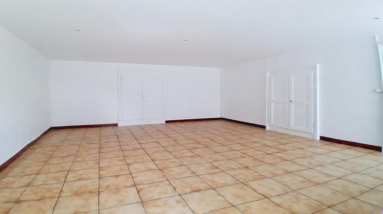 Ma-Cabane - Location Maison Saint-Sorlin-de-Morestel, 158 m²