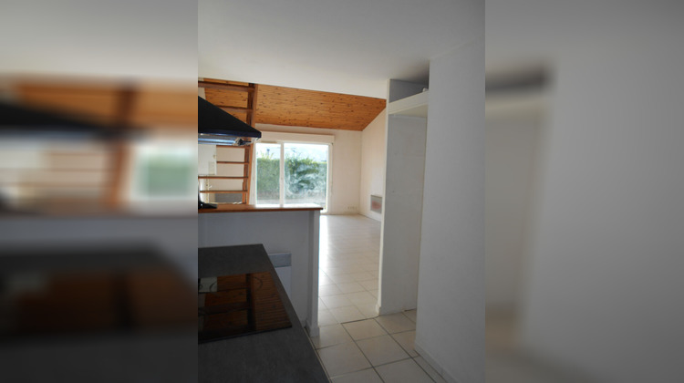 Ma-Cabane - Location Maison SAINT-SULPICE, 58 m²