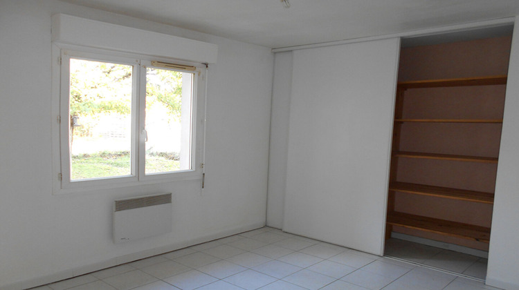 Ma-Cabane - Location Maison SAINT-SULPICE, 58 m²