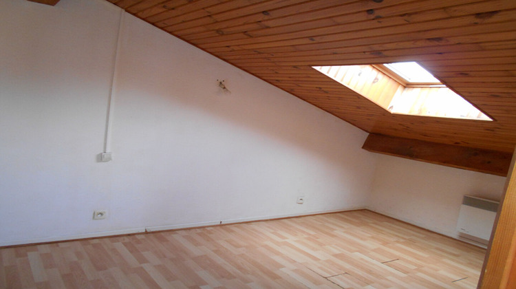 Ma-Cabane - Location Maison SAINT-SULPICE, 58 m²