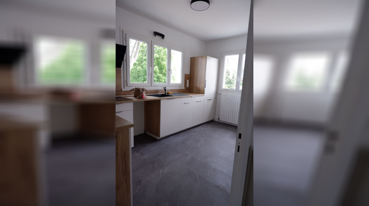 Ma-Cabane - Location Maison SAINT-SULPICE, 114 m²
