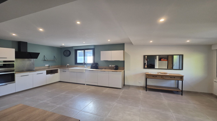 Ma-Cabane - Location Maison Saint-Sulpice-de-Faleyrens, 95 m²