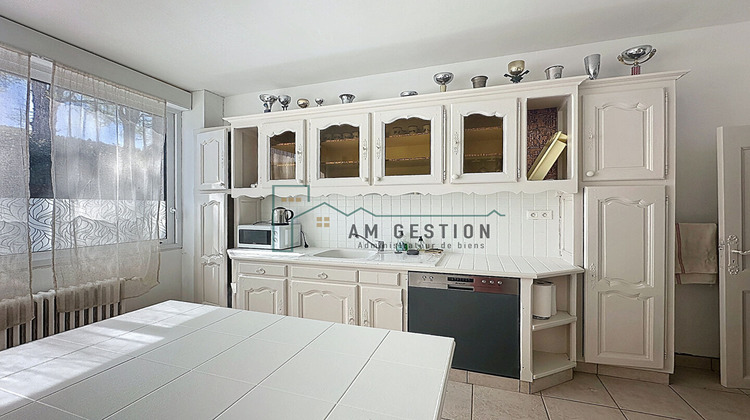 Ma-Cabane - Location Maison SAINT-SULPICE-LAURIERE, 155 m²