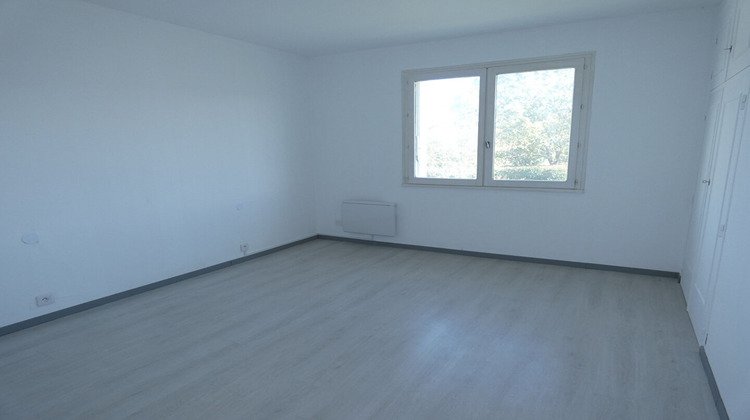 Ma-Cabane - Location Maison SAINT-SYLVESTRE-SUR-LOT, 165 m²