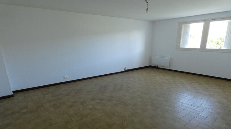 Ma-Cabane - Location Maison SAINT-SYLVESTRE-SUR-LOT, 165 m²