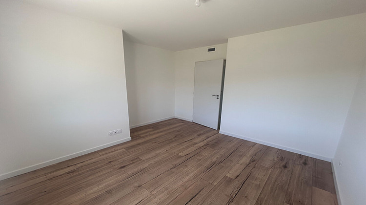 Ma-Cabane - Location Maison SAINT-SYLVESTRE-SUR-LOT, 100 m²