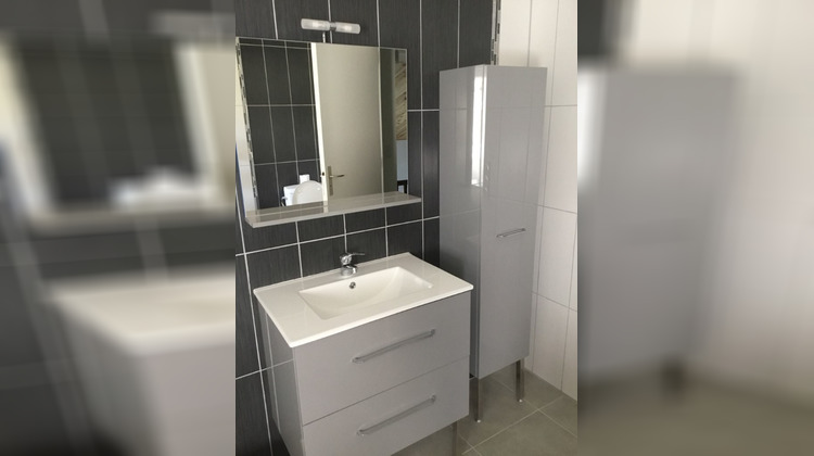 Ma-Cabane - Location Maison SAINT-SYLVESTRE-SUR-LOT, 216 m²
