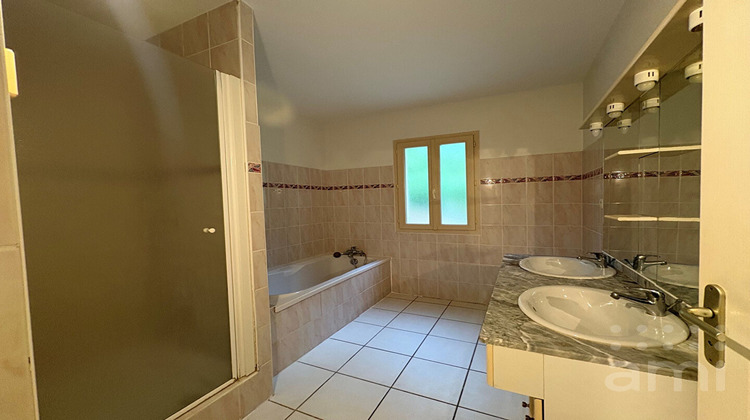 Ma-Cabane - Location Maison SAINT-SYMPHORIEN, 138 m²