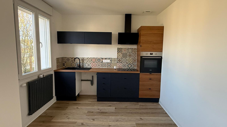Ma-Cabane - Location Maison SAINT-THEGONNEC, 85 m²