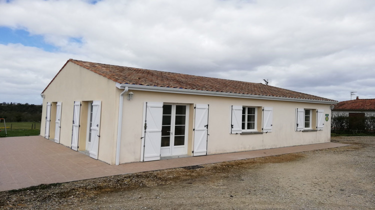 Ma-Cabane - Location Maison Saint-Thomas-de-Conac, 92 m²