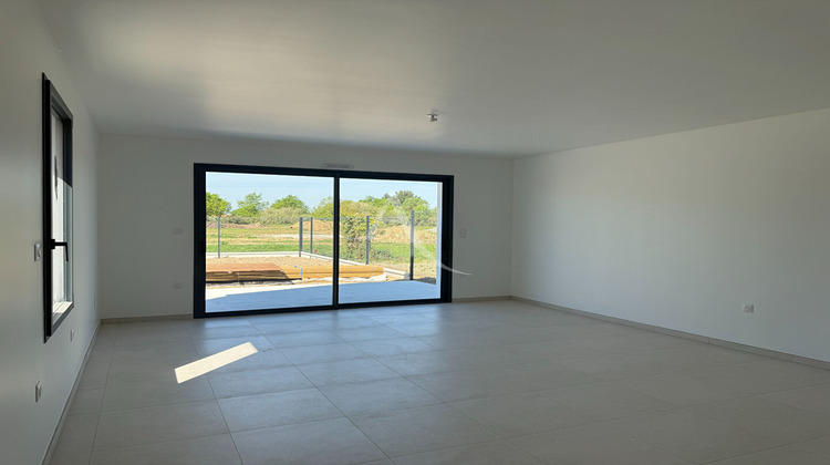 Ma-Cabane - Location Maison SAINT-URBAIN, 0 m²