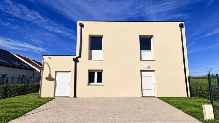 Ma-Cabane - Location Maison Saint-Vaast-en-Chaussée, 94 m²
