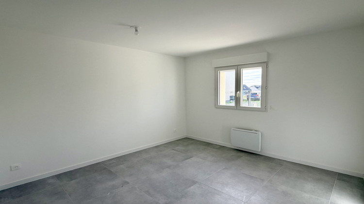 Ma-Cabane - Location Maison Saint-Vaast-en-Chaussée, 104 m²