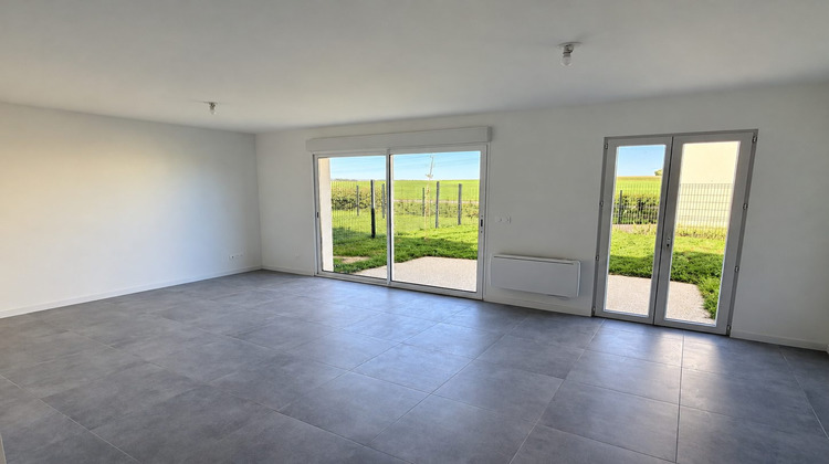 Ma-Cabane - Location Maison Saint-Vaast-en-Chaussée, 109 m²