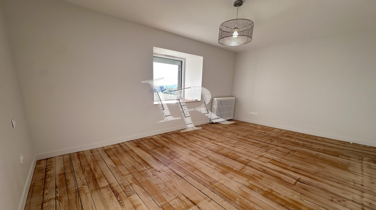Ma-Cabane - Location Maison Saint-Vidal, 133 m²