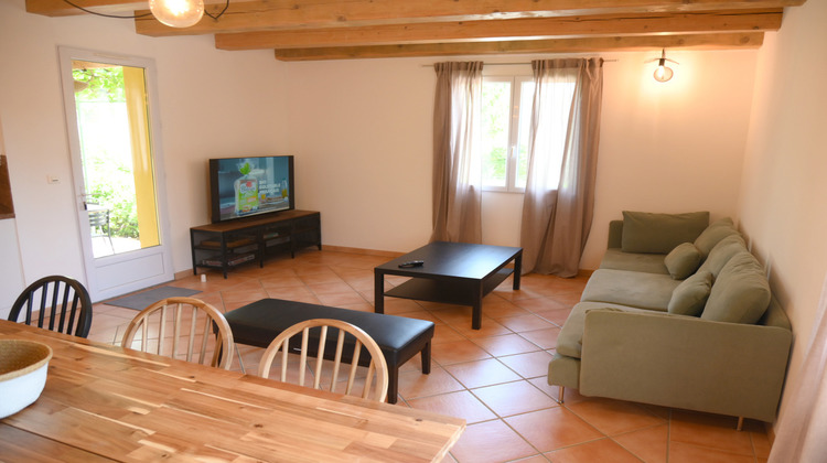 Ma-Cabane - Location Maison SAINT-ZACHARIE, 111 m²