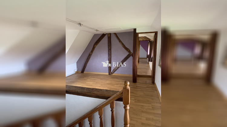 Ma-Cabane - Location Maison Sainte-Colombe-la-Commanderie, 94 m²