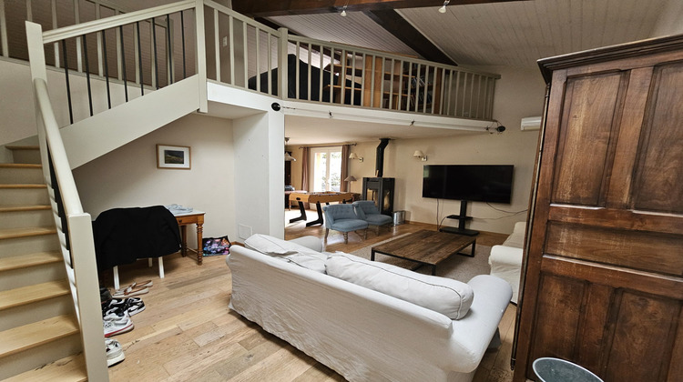 Ma-Cabane - Location Maison Sainte-Foy-d'Aigrefeuille, 172 m²