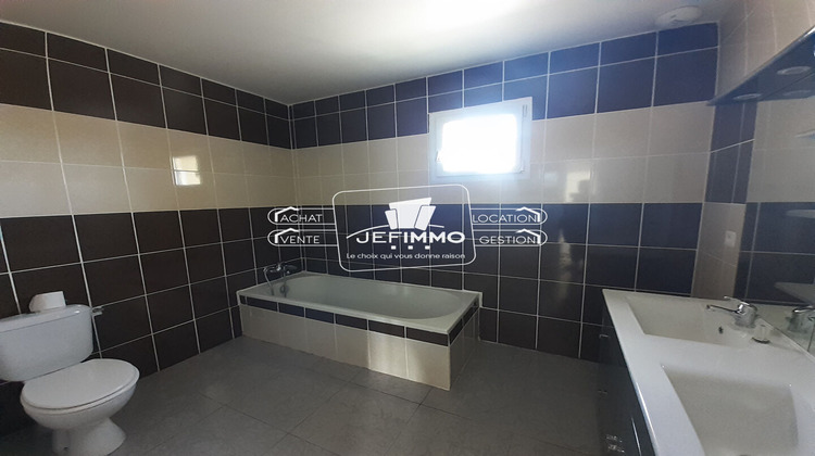 Ma-Cabane - Location Maison SAINTE-LUCE-SUR-LOIRE, 125 m²