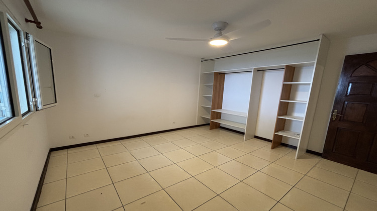 Ma-Cabane - Location Maison Sainte-Marie, 94 m²