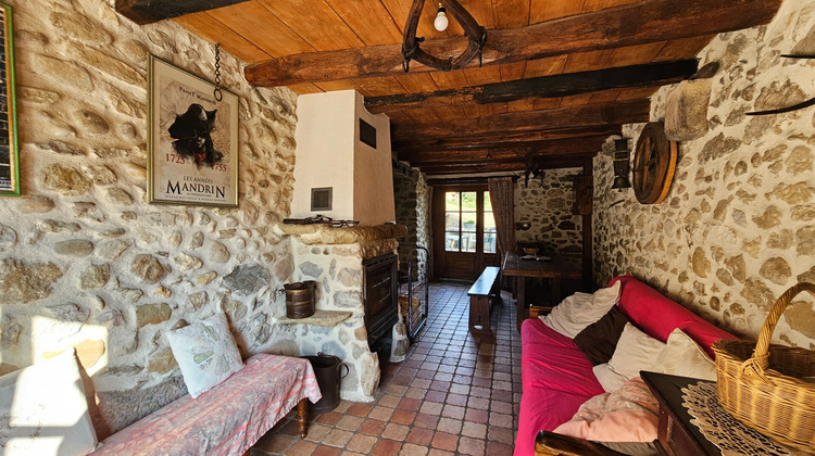 Ma-Cabane - Location Maison SAINTE-MARIE-D'ALVEY, 94 m²