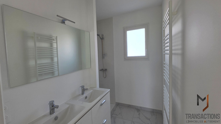 Ma-Cabane - Location Maison SAINTE-PAZANNE, 92 m²