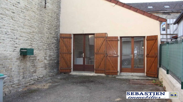 Ma-Cabane - Location Maison Sainte-Savine, 30 m²