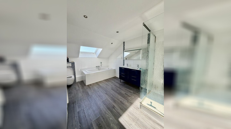 Ma-Cabane - Location Maison SAINTE SAVINE, 140 m²