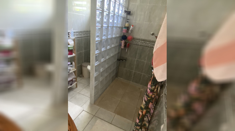 Ma-Cabane - Location Maison Sainte-Suzanne, 100 m²