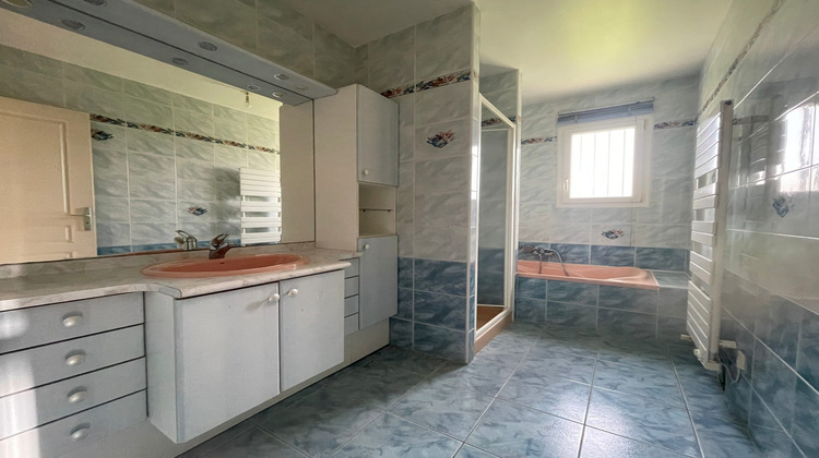 Ma-Cabane - Location Maison Saintes, 85 m²