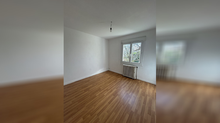 Ma-Cabane - Location Maison Saintes, 72 m²