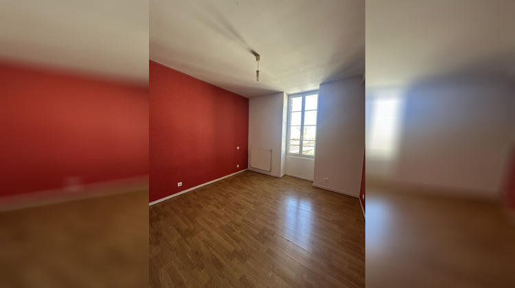 Ma-Cabane - Location Maison Saintes, 92 m²