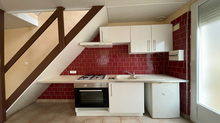 Ma-Cabane - Location Maison Saintes, 38 m²