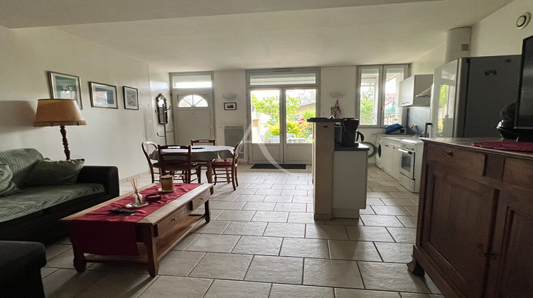 Ma-Cabane - Location Maison SAINTES, 60 m²