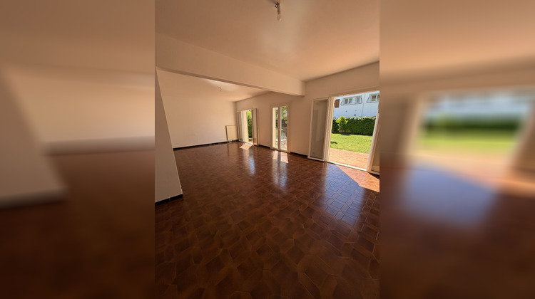 Ma-Cabane - Location Maison SALON-DE-PROVENCE, 141 m²