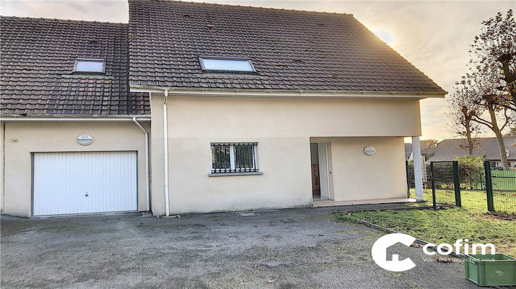 Ma-Cabane - Location Maison SAUVAGNON, 109 m²