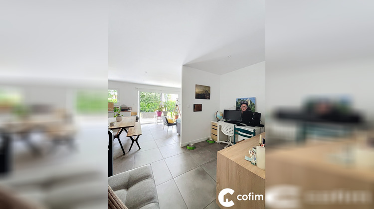 Ma-Cabane - Location Maison SAUVAGNON, 109 m²